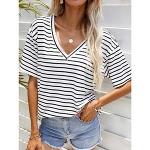 Classic preppy Striped V Neck Tee shirt top white black